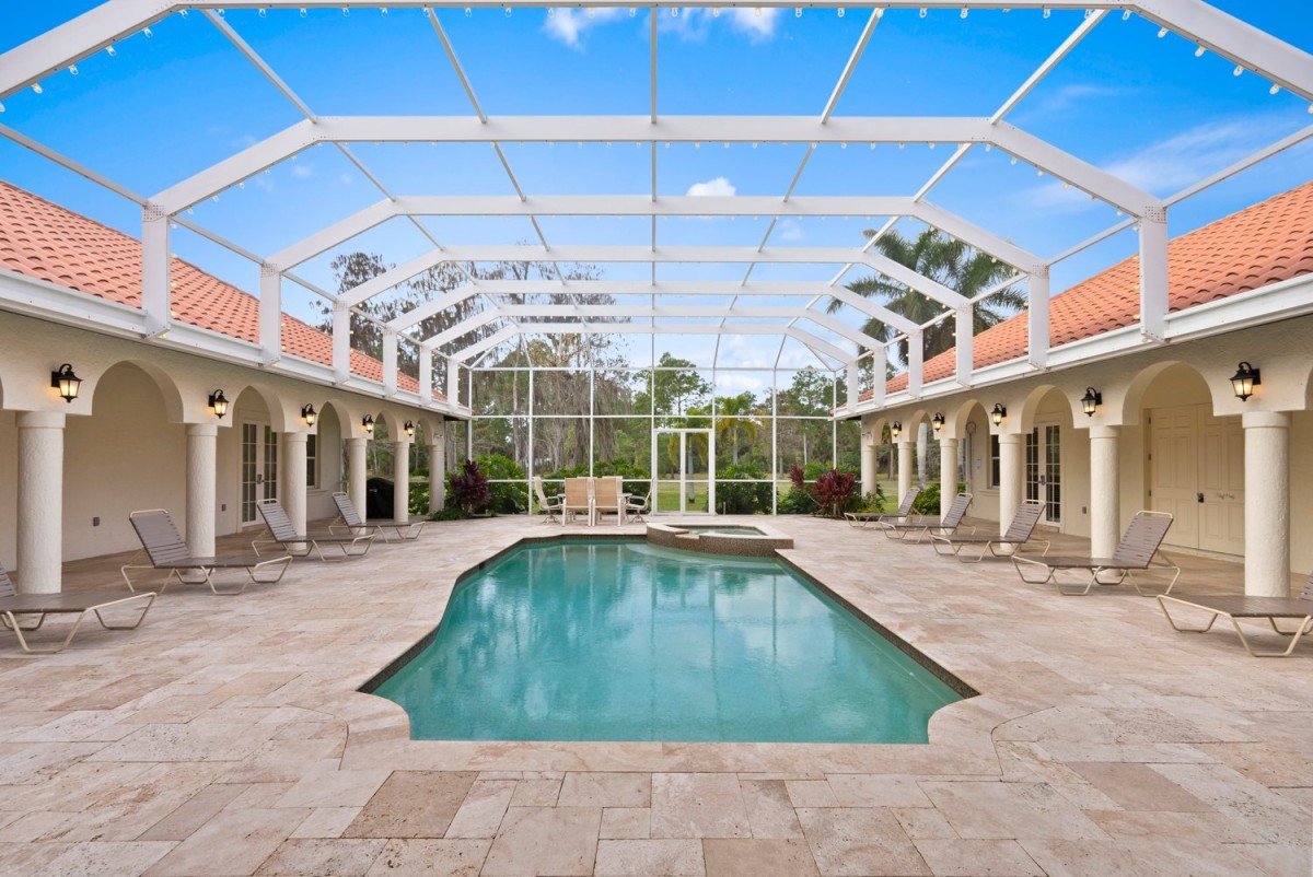 Knickerbocker Estate photo 15