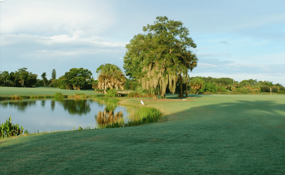 Hole in the Wall Golf Club