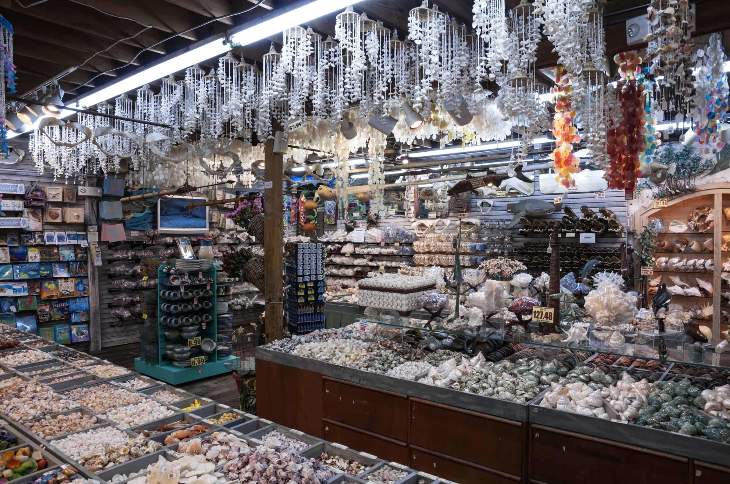10 Places to Buy Souvenirs in Naples Florida