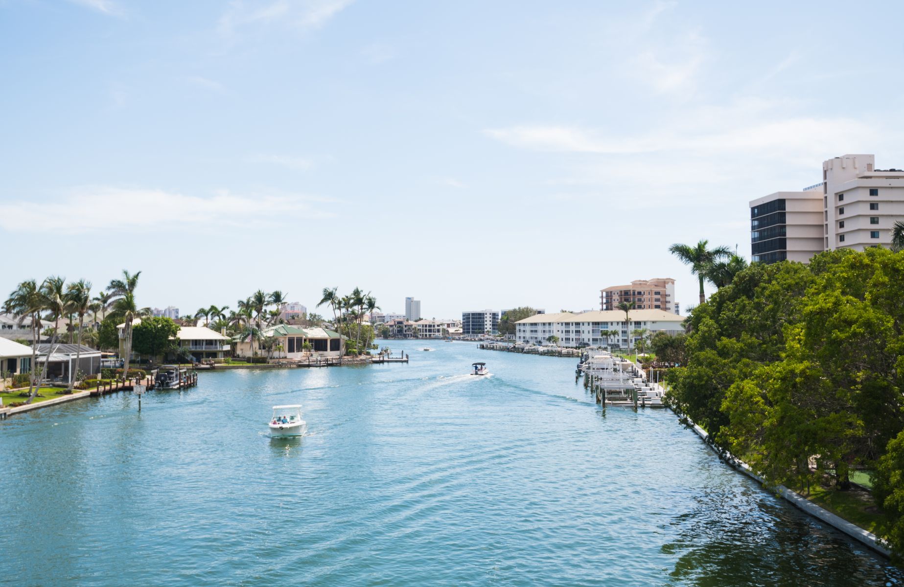 Neighborhood Guide: Everything You Need to Know About Naples Park