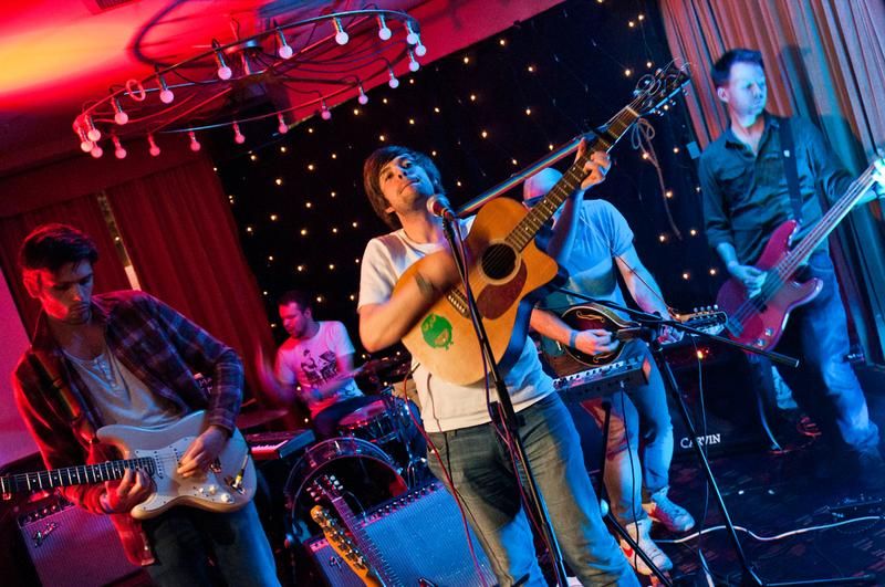 Where to Listen to Live Music in Naples, FL