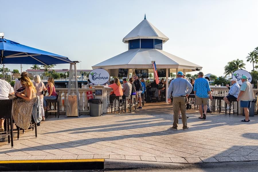A Traveler’s Guide to Fall in Naples, FL