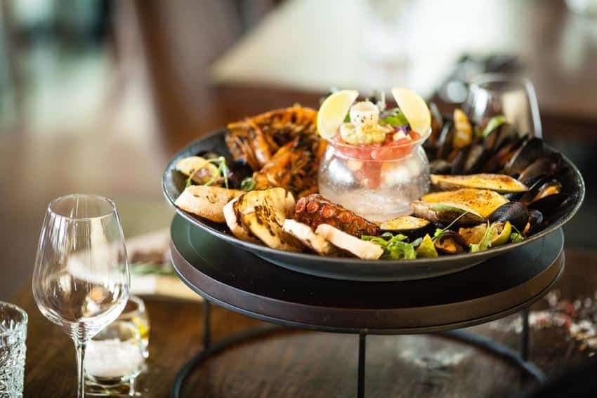12 Best Casual Restaurants in Naples, FL